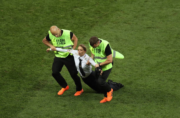 足以颠覆整 足以颠覆整